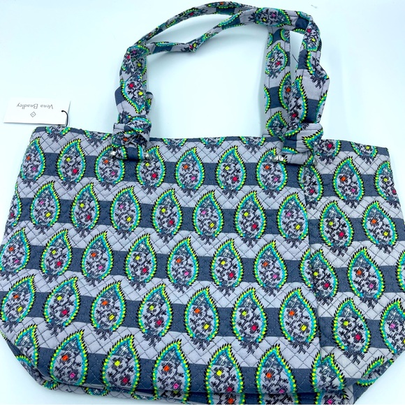 Vera Bradley Hadley East West Tote Paisley Stripes NWT - Picture 4 of 6